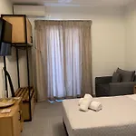 Moulinos * سفوروناتا