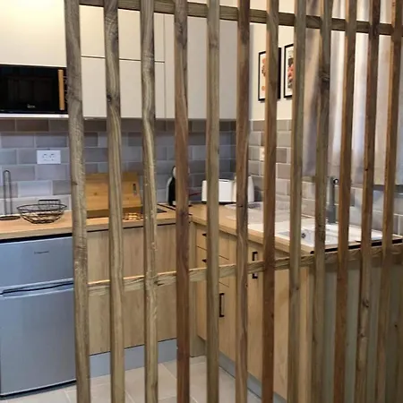 Moulinos شقة *