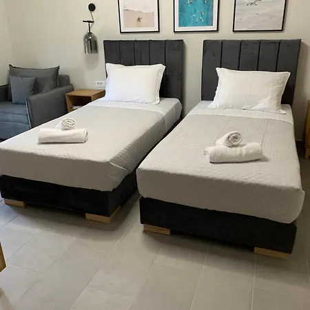Moulinos Apartment