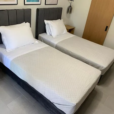 Moulinos Lejlighed *